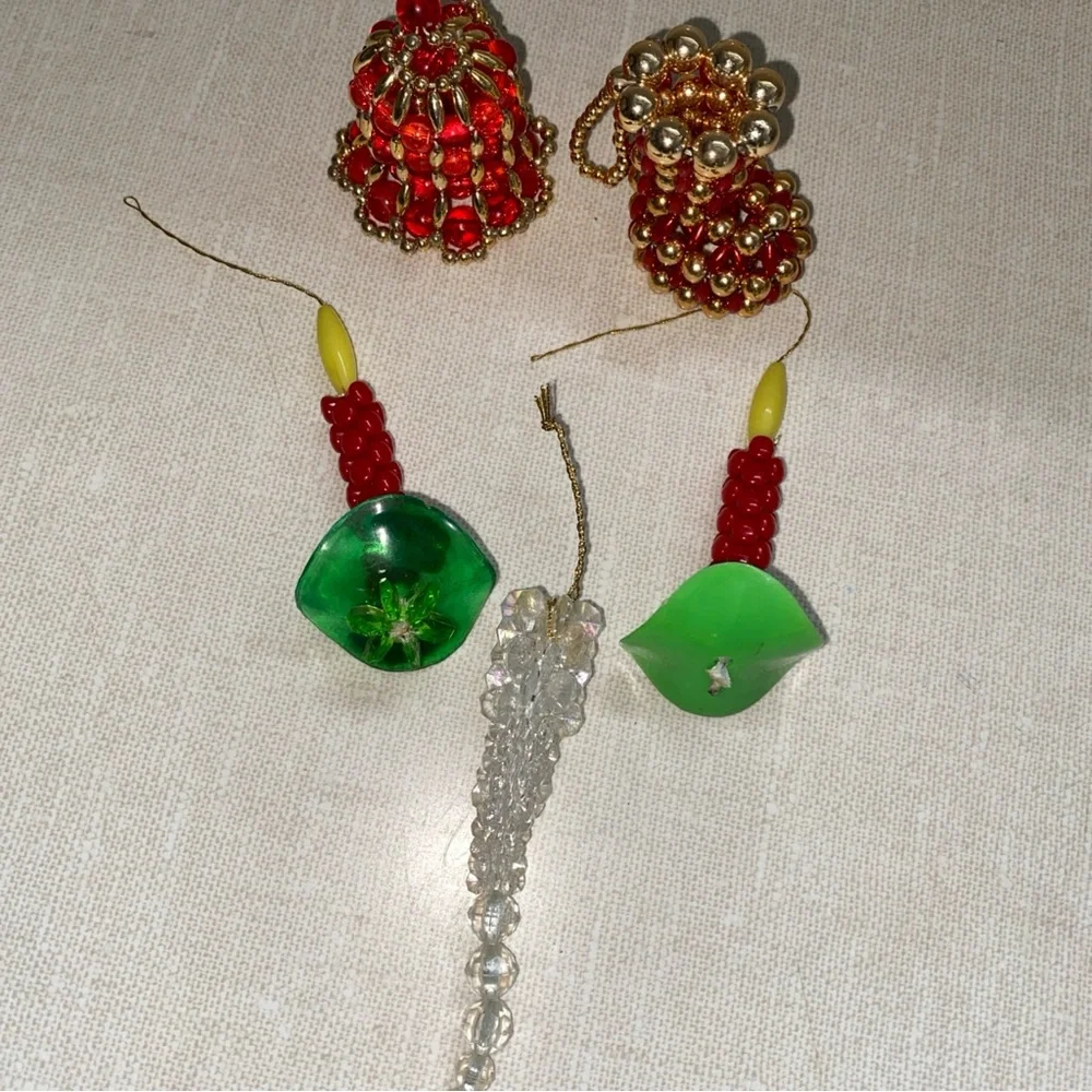 Vintage Handmade‎ Beaded Christmas Ornaments Bell Stocking Candlesticks 5 Pc Lot